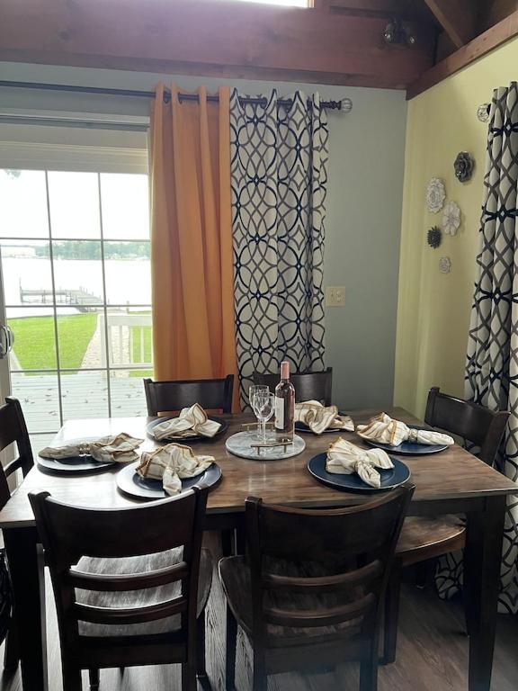 Luxury Lakefront Property Milledgeville Eksteriør bilde